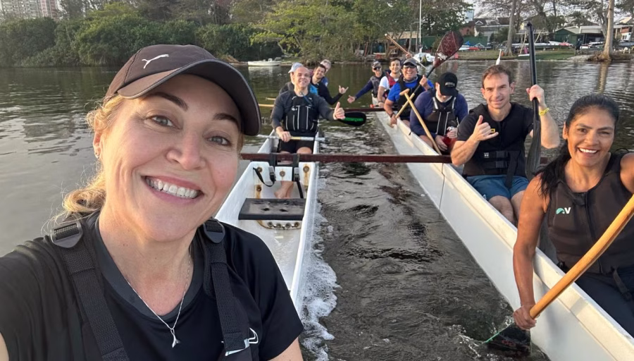 Aula de Canoa Polinésia ao Nascer do Sol na Barra da Tijuca